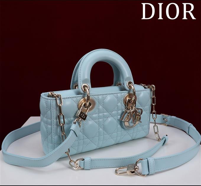 2025228Y700P204357115