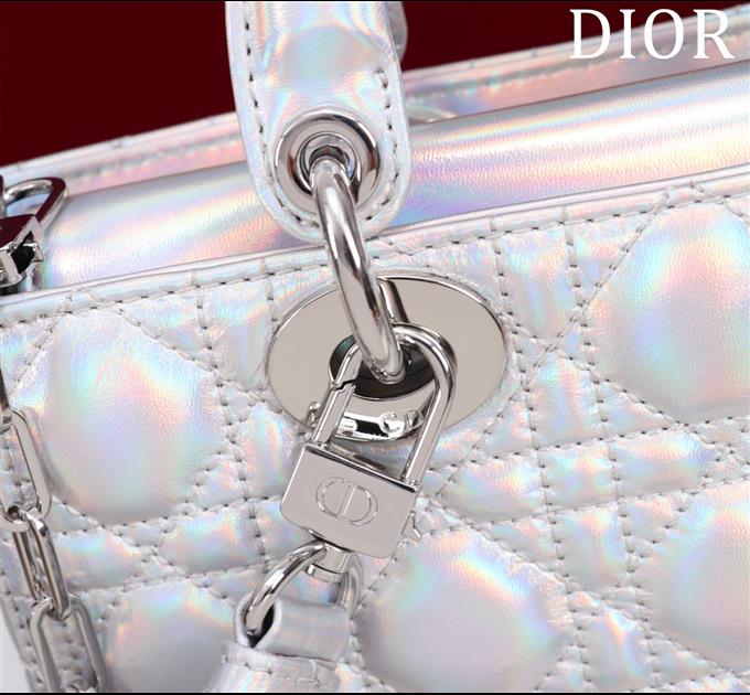 2025228Y700P204358324