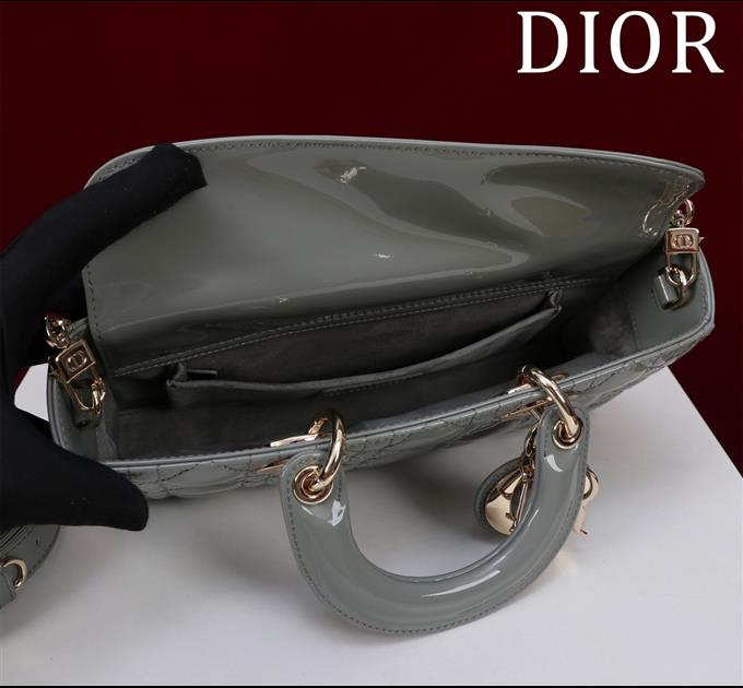 2025228Y700P204359836