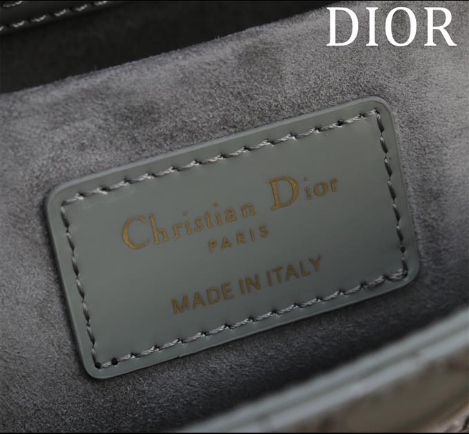 2025228Y700P204359867