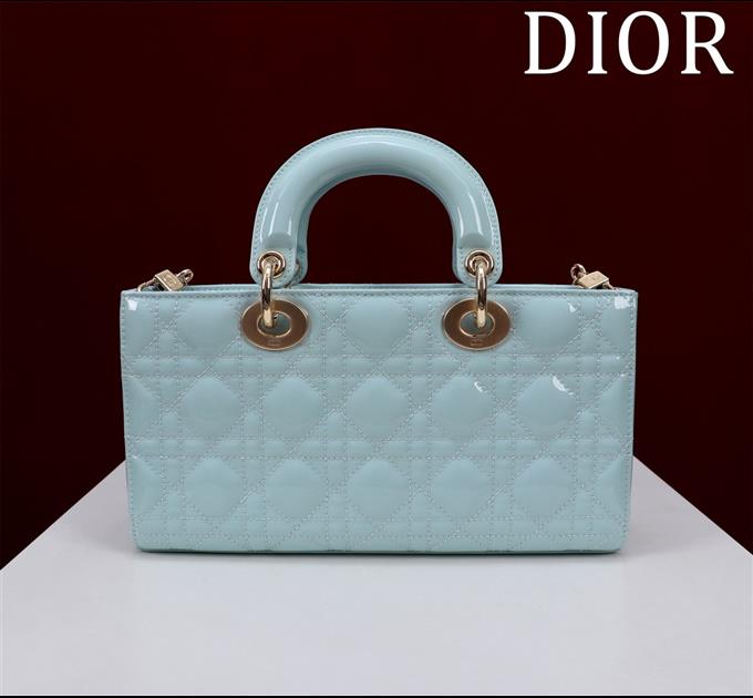 2025228Y700P204359930