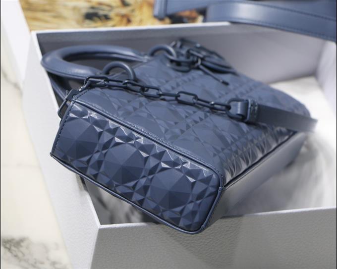 2025228Y700P204514277