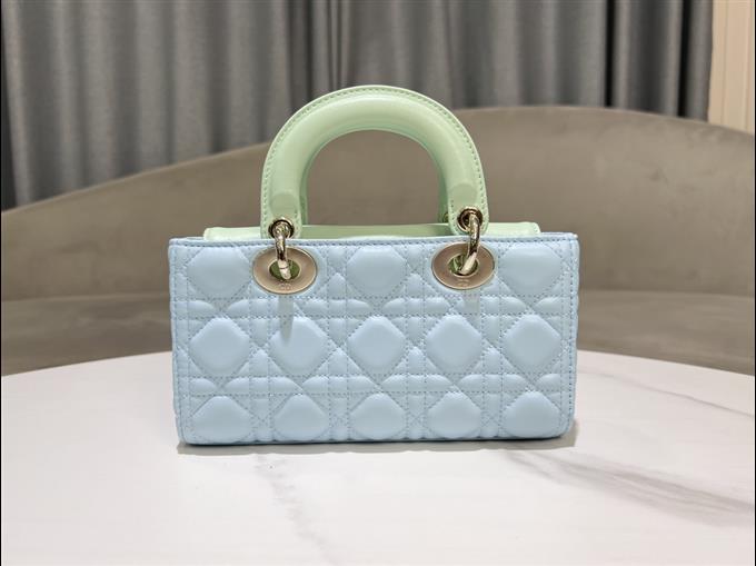 2025228Y700P204515357