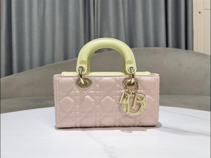 2025228Y700P204515622