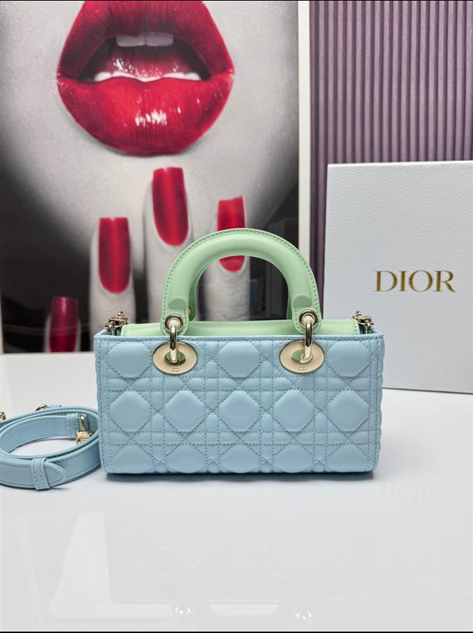 2025228Y750P20444707