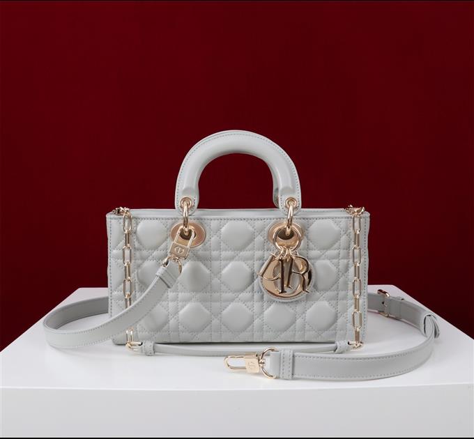 2025228Y780P20440742