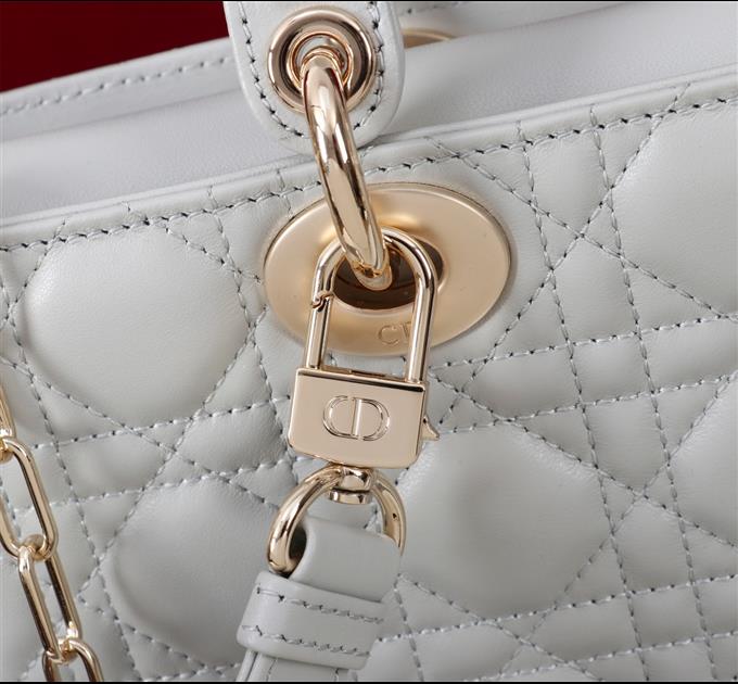 2025228Y780P20440853