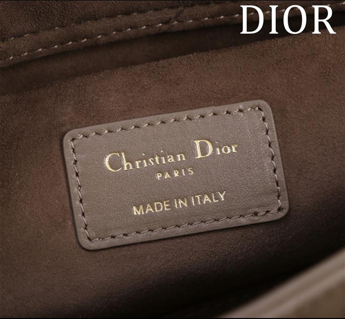 2025228Y780P20442113