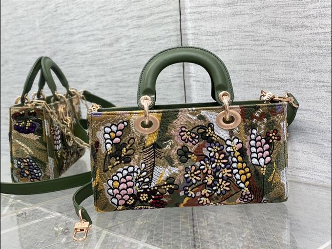 2025228Y1150P205546750