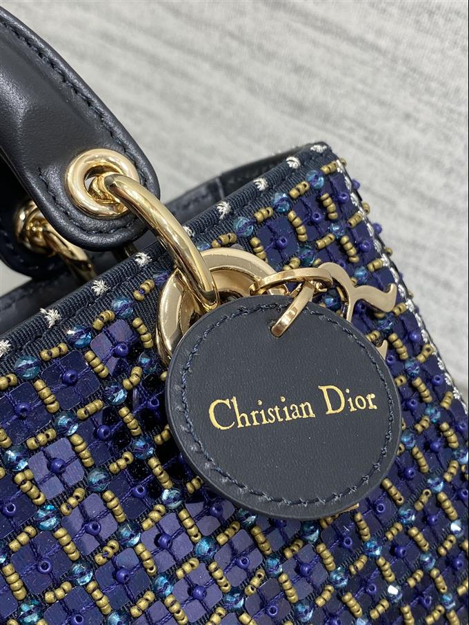 2025228Y1250P205547282