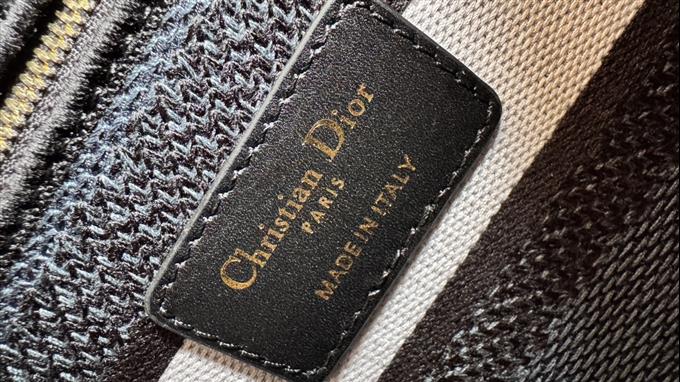 2025228Y650P222951602