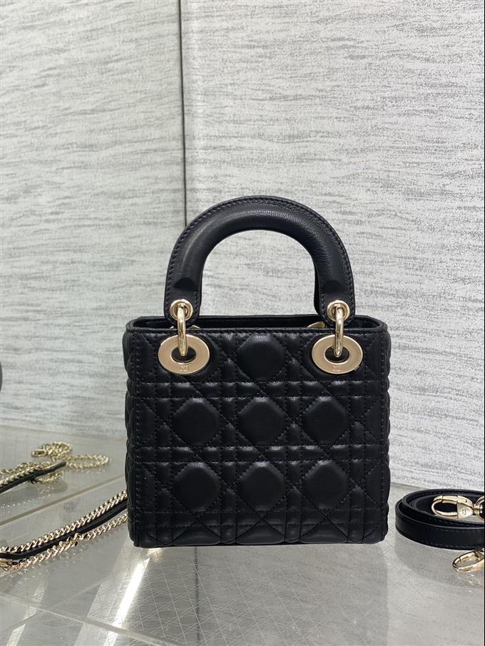 2025228Y650P222951681