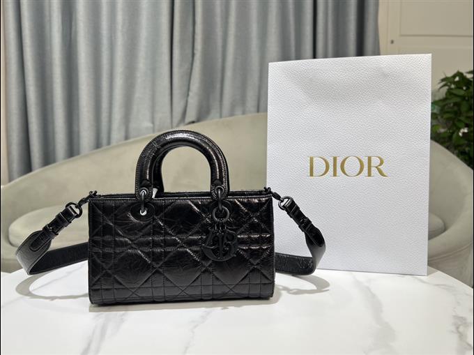 2025228Y720P222422667