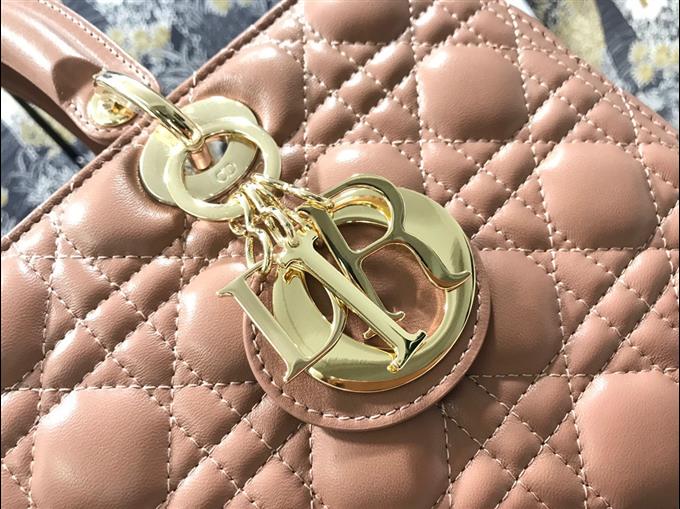 2025228Y880P21182246