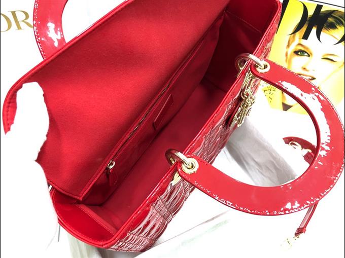 2025228Y880P211824474