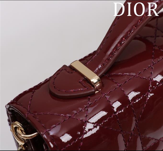 2025228Y600P212910750