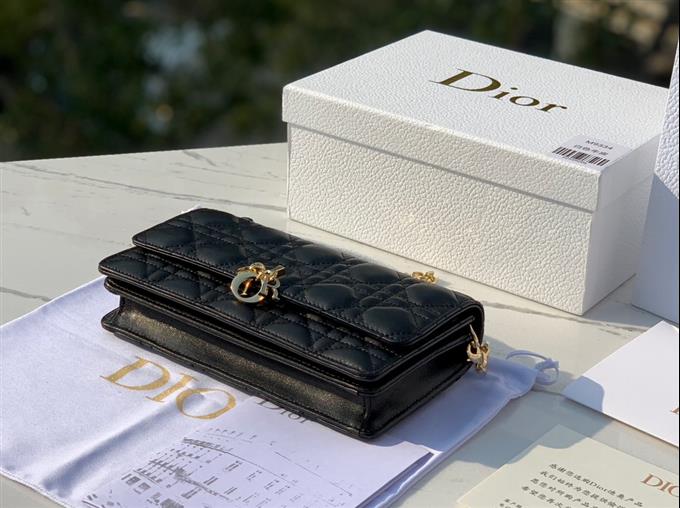 2025228Y850P21292777