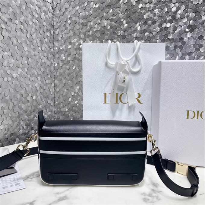 2025228Y1200P22129288