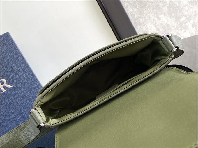 2025228Y500P221558841