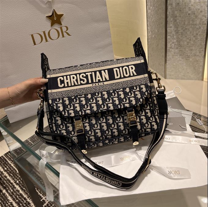 2025228Y650P221211132