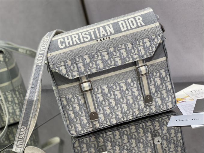 2025228Y650P221212547