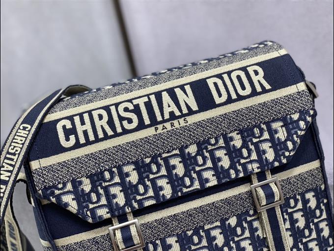 2025228Y650P221212858