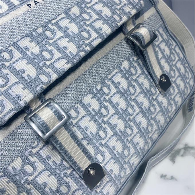 2025228Y850P221213508