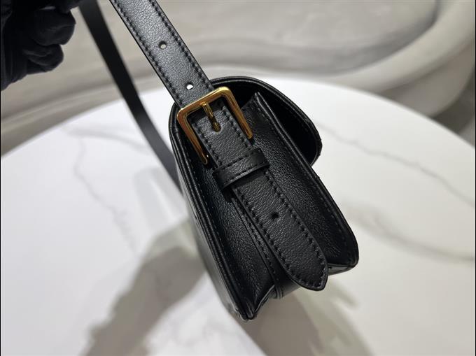 2025228Y630P214941876