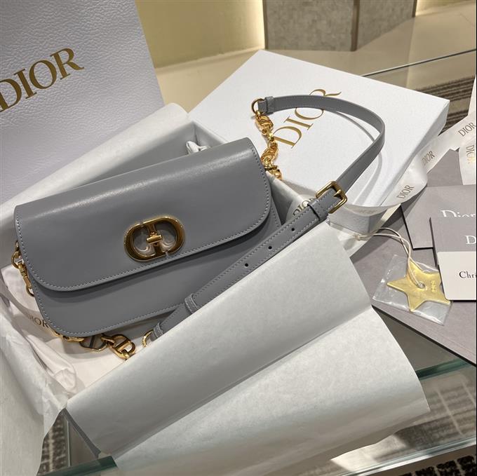 2025228Y650P20464792