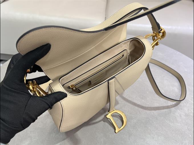 2025228Y650P212313123