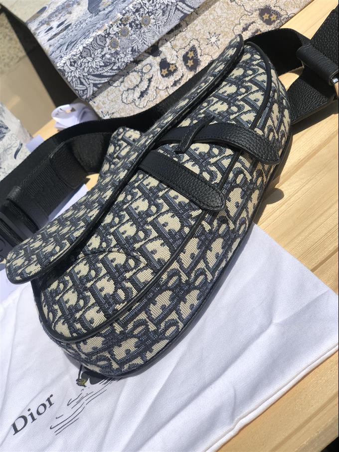 2025228Y750P21232467