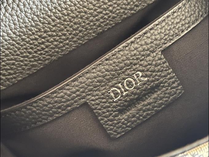 2025228Y780P212318588