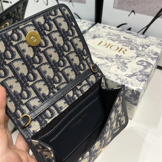 2025228Y280P204618612