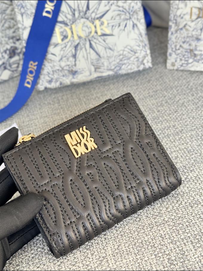 2025228Y290P182138285