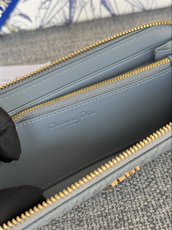 2025228Y310P182139200