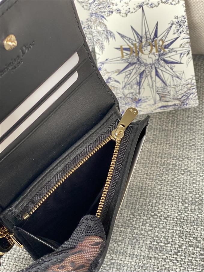 2025228Y310P203710457