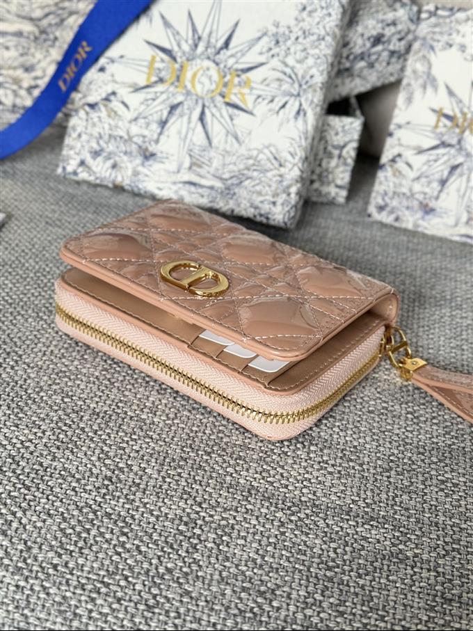 2025228Y330P203710662