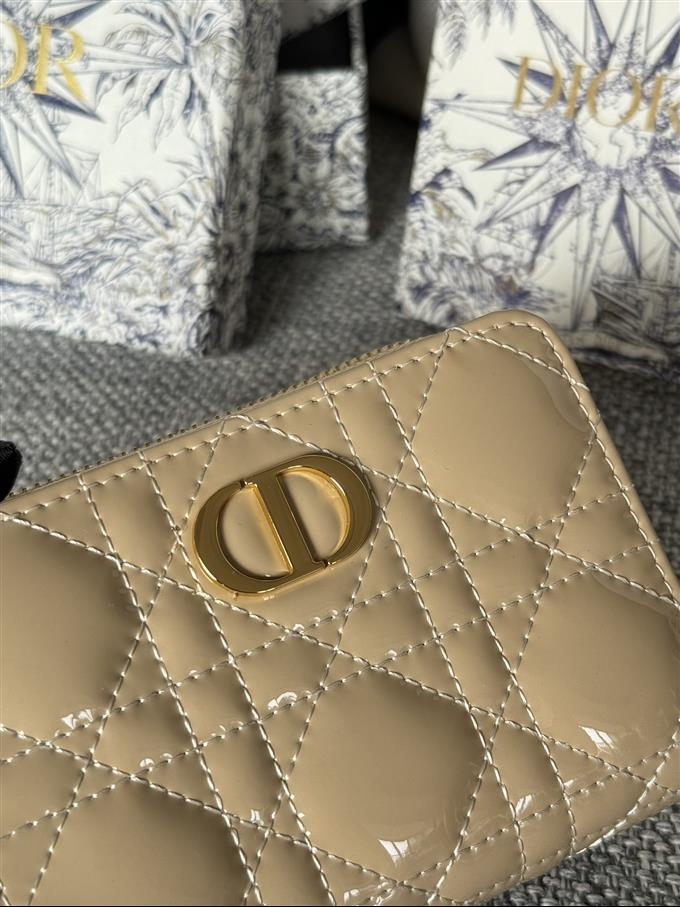 2025228Y330P203710821