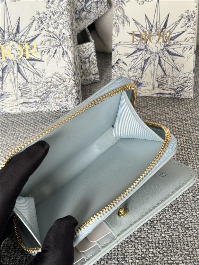 2025228Y330P203711325