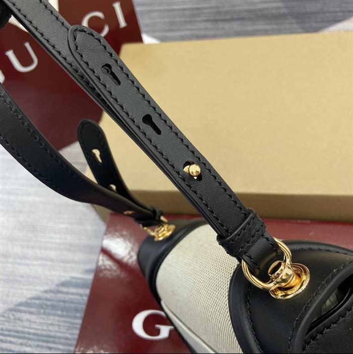 2025210C815700N203030523