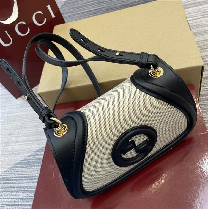 2025210C815700N203030614