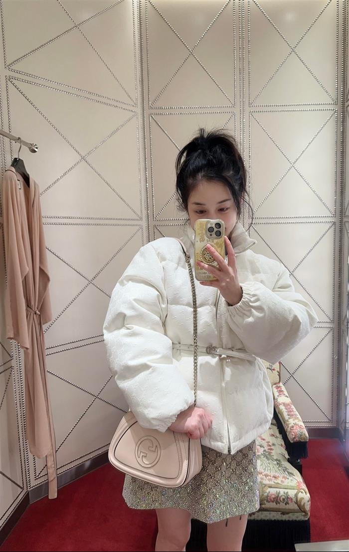 2025210C815711N202131818