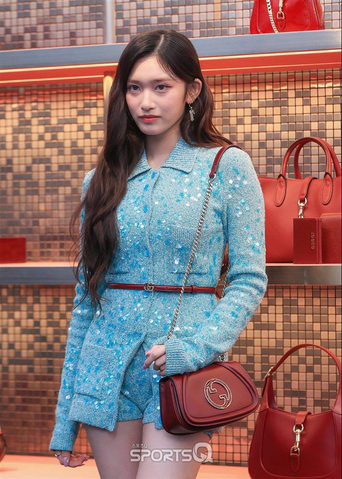 2025210C815711N2021321