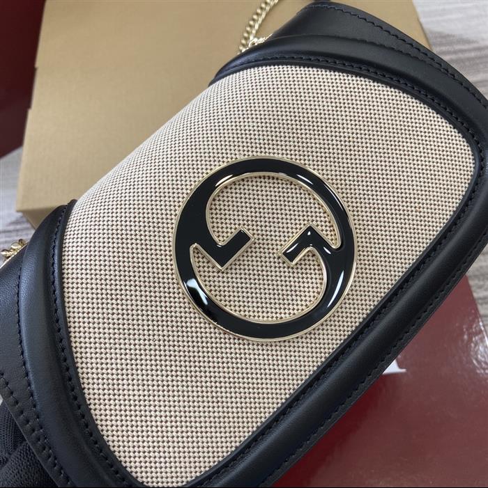 2025210C815711N202132861