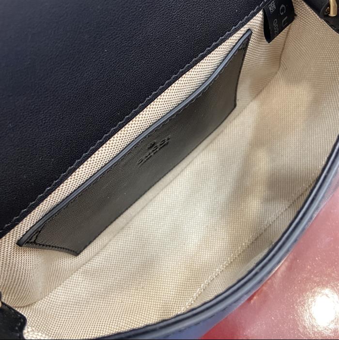 2025210C815711N20213379