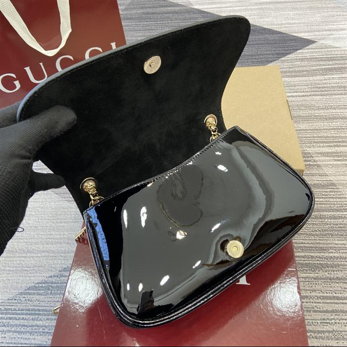 2025210C815715N202137126