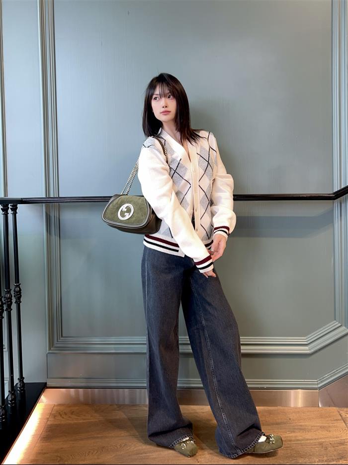 2025210C815715N20213861