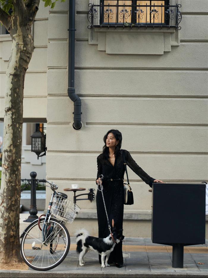 2025210C815716N202138972