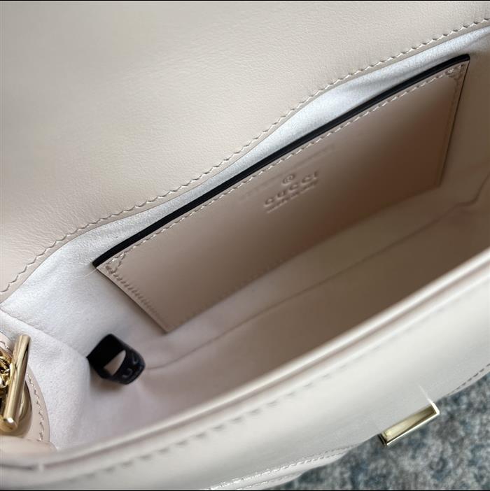 2025210C811238N201821719