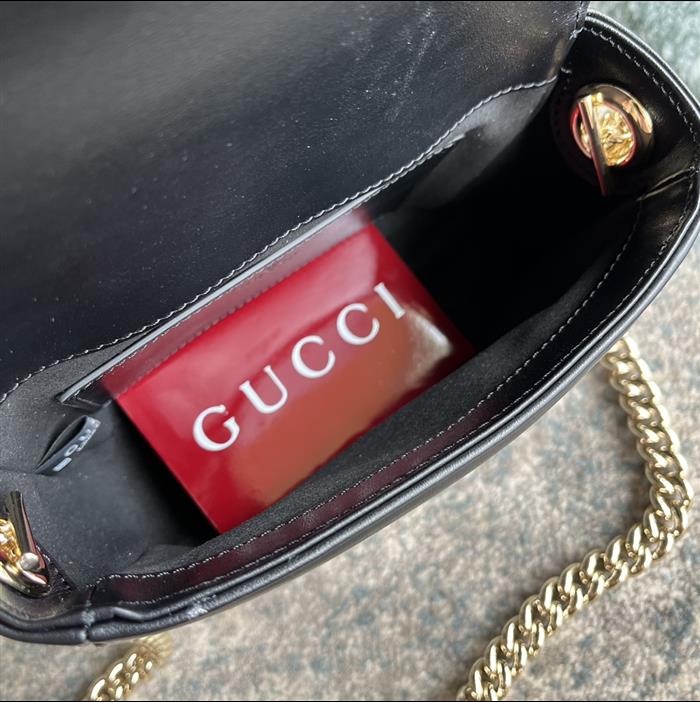 2025210C811238N20182195